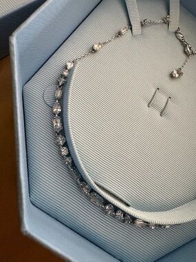Swarovski silver necklace